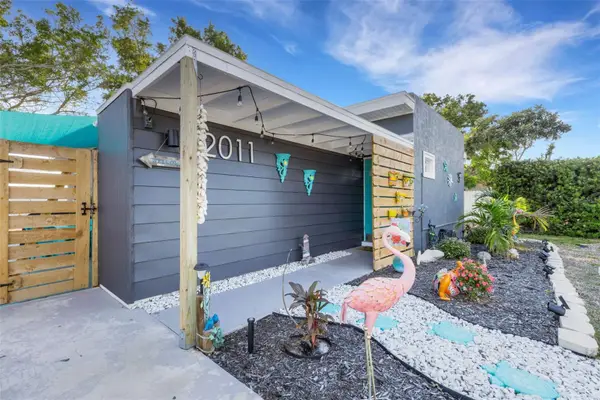 2011 Harvard Avenue, BRADENTON, FL 34207