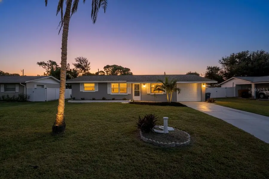 3091 Sunset Beach Drive, Venice, FL 34293 - Image #2