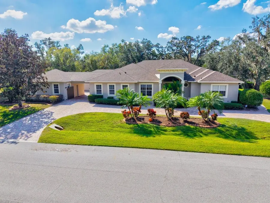 1482 Kingsdown Drive, Sarasota, FL 34240 - Image #2