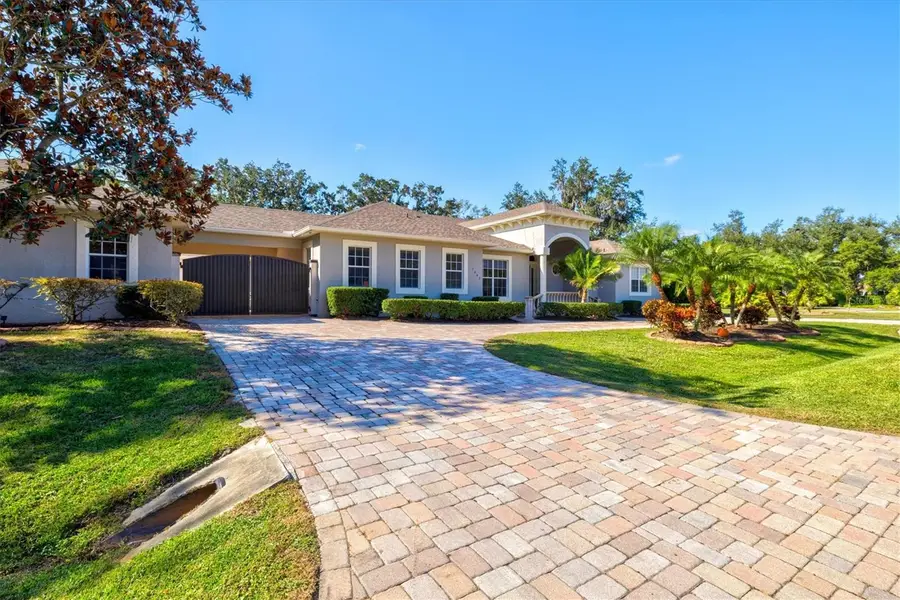 1482 Kingsdown Drive, Sarasota, FL 34240 - Image #3