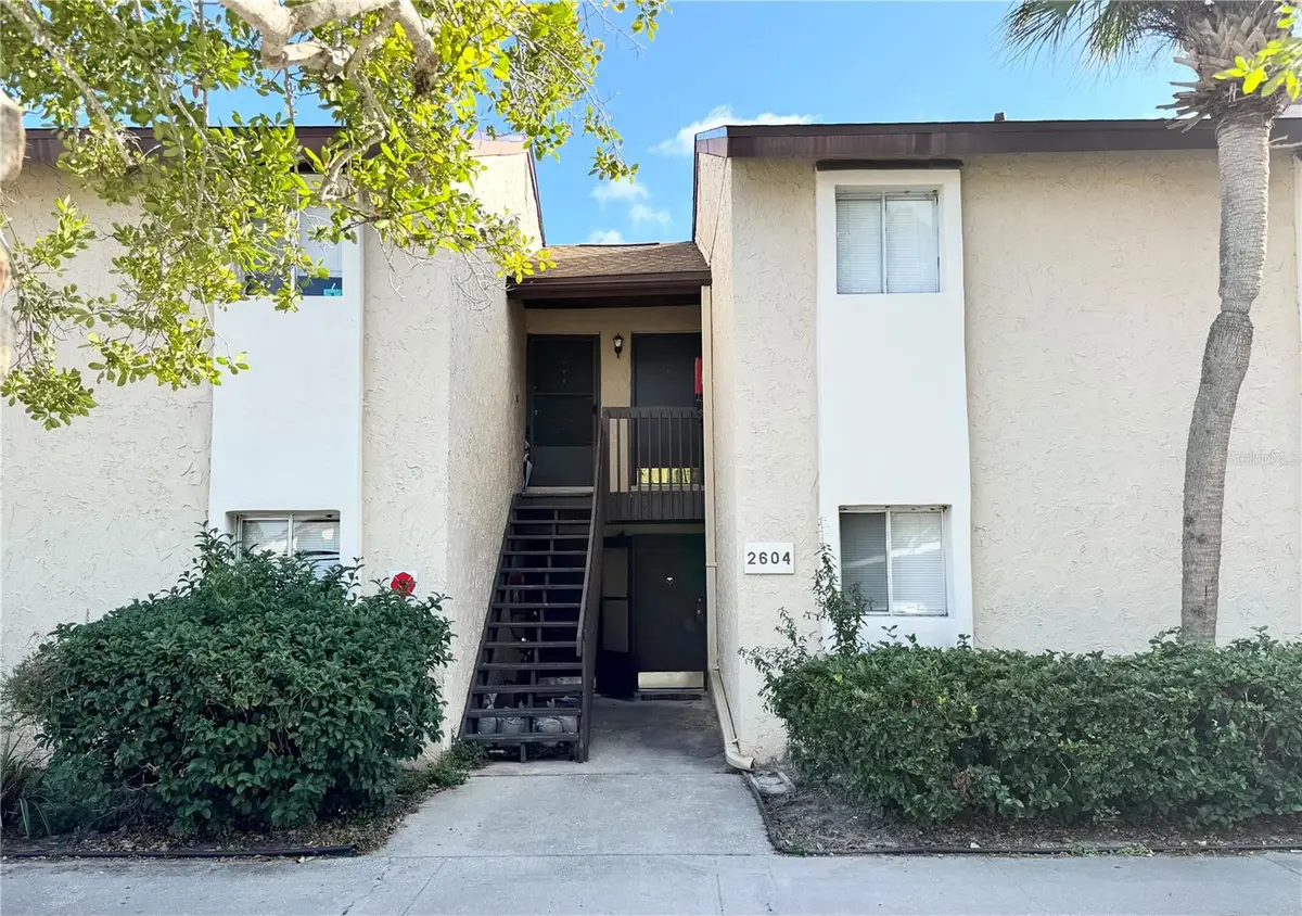 2604 Hidden Lake Drive N #2604B, Sarasota, FL 34237 - Image #1