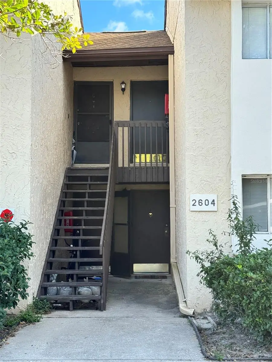 2604 Hidden Lake Drive N #2604B, Sarasota, FL 34237 - Image #2