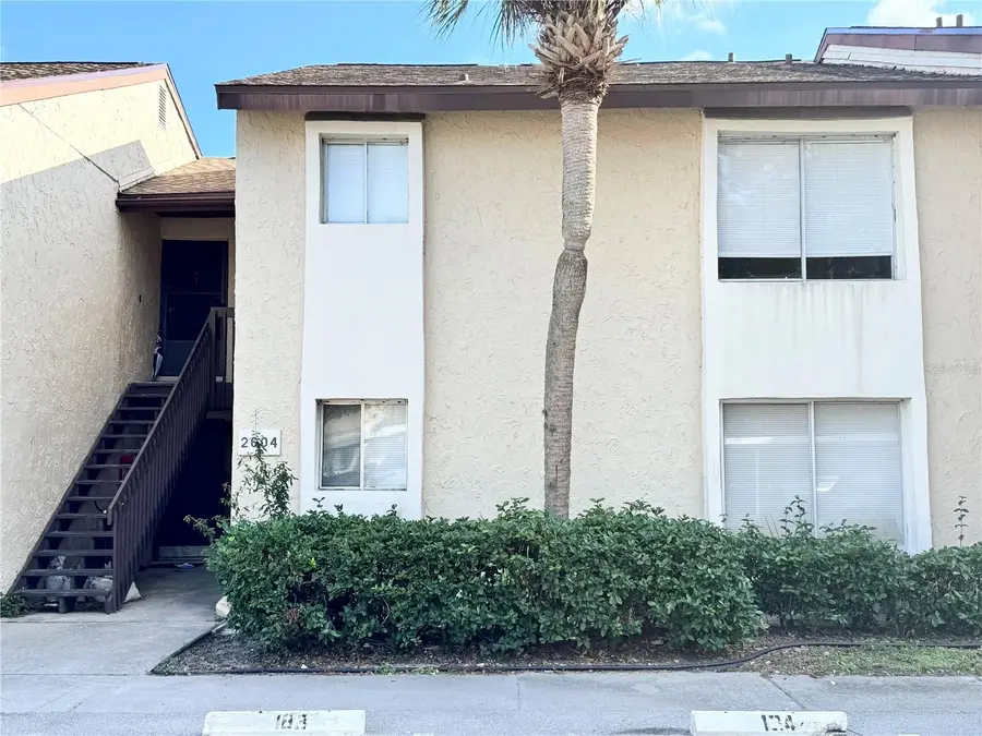 2604 Hidden Lake Drive N #2604B, Sarasota, FL 34237 - Image #3