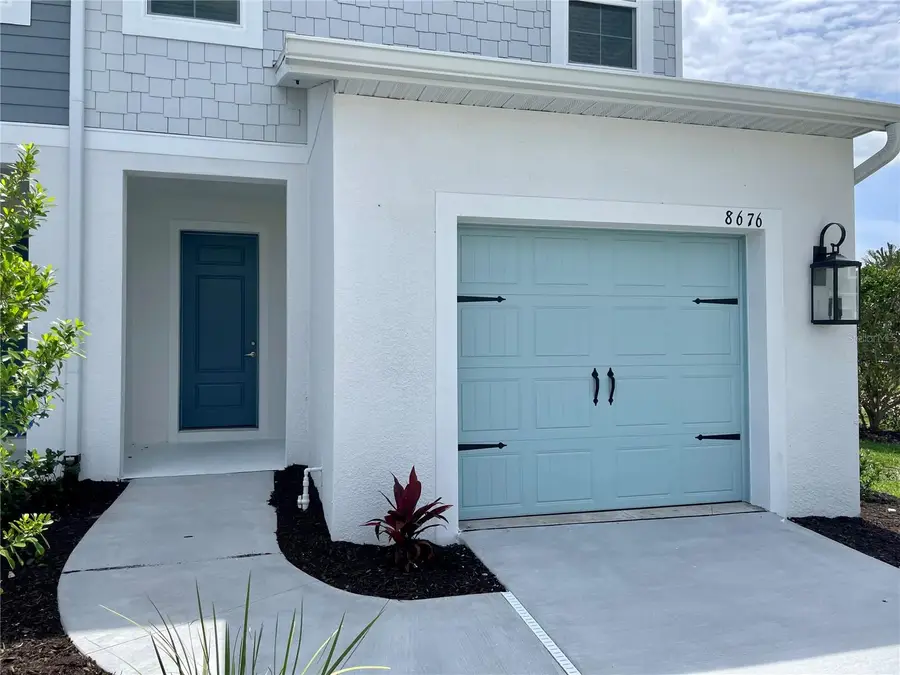 8676 Canyon Creek Trail, Parrish, FL 34219 - Image #2