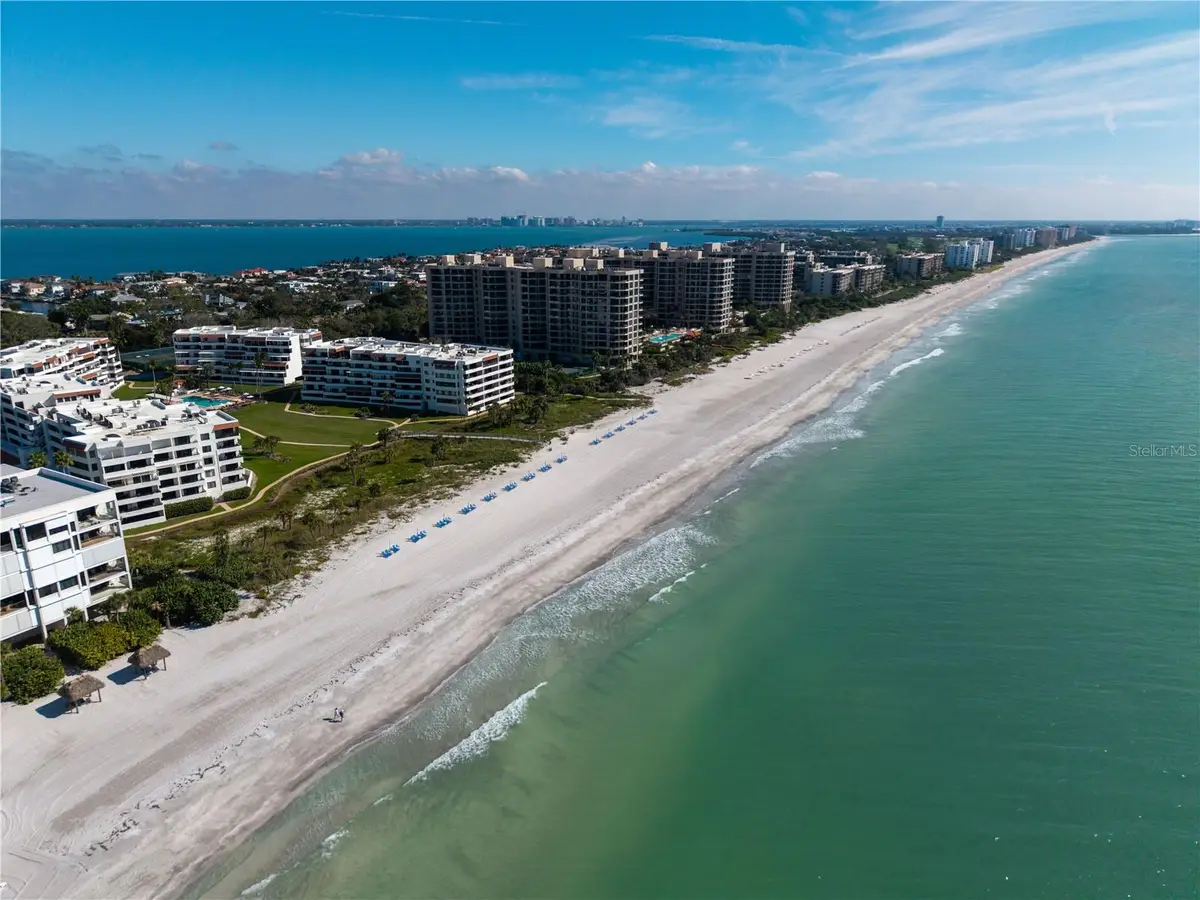 1425 Gulf Of Mexico Drive #408, Longboat Key, FL 34228 - Image #1