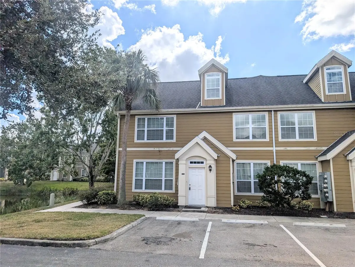 5611 Bidwell Parkway #205, Sarasota, FL 34233 - Image #1