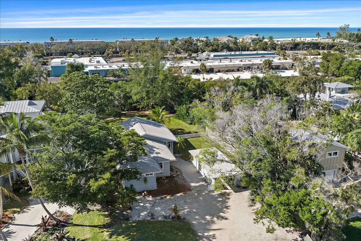 6841 Longboat Drive S, Longboat Key, FL 34228 - Image #1
