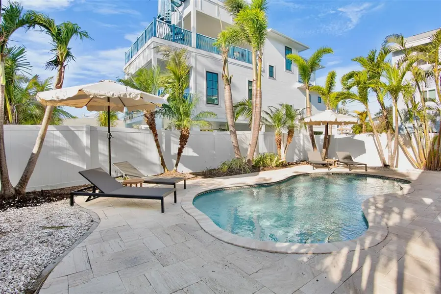 709 Fern Street, Anna Maria, FL 34216 - Image #3