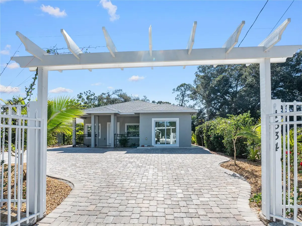 1534 25th Street, Sarasota, FL 34234 - Image #1