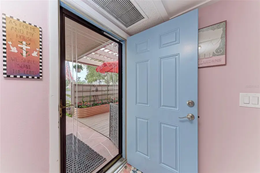 511 Lakeside Drive #511, Bradenton, FL 34210 - Image #3