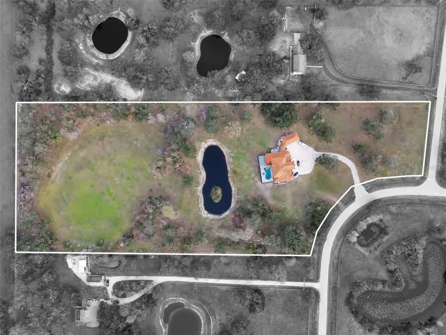 1450 Bern Creek Loop, Sarasota, FL 34240 - Image #2