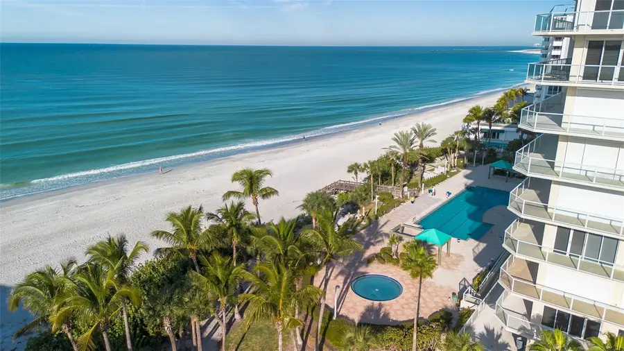 1800 Benjamin Franklin Drive #B1007, Sarasota, FL 34236 - Image #3