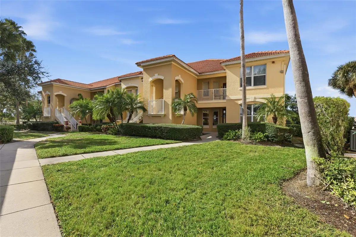 8422 Wethersfield Run #104, Lakewood Ranch, FL 34202 - Image #1