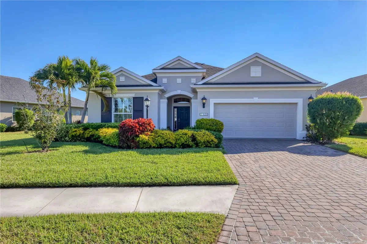 3620 Woodcliff Lake Terrace, Sarasota, FL 34243 - Image #1