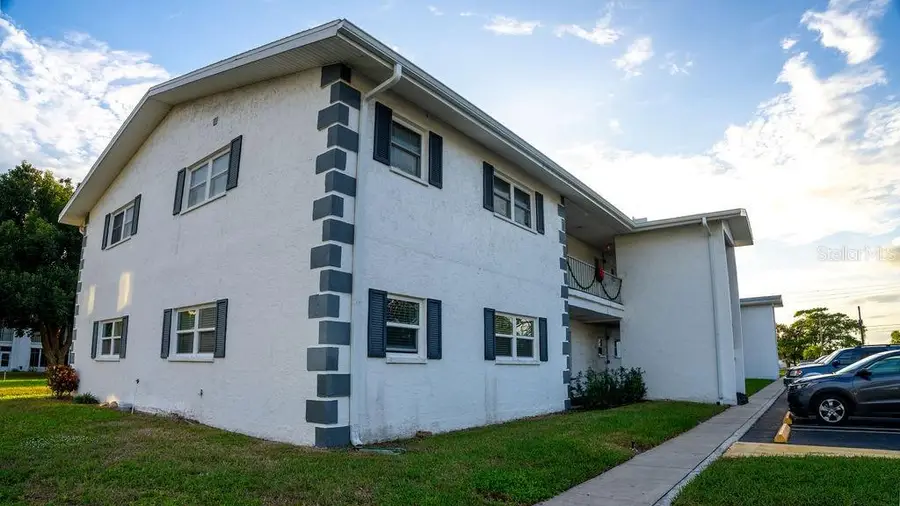 304 46th Avenue Terrace W #216, Bradenton, FL 34207 - Image #2