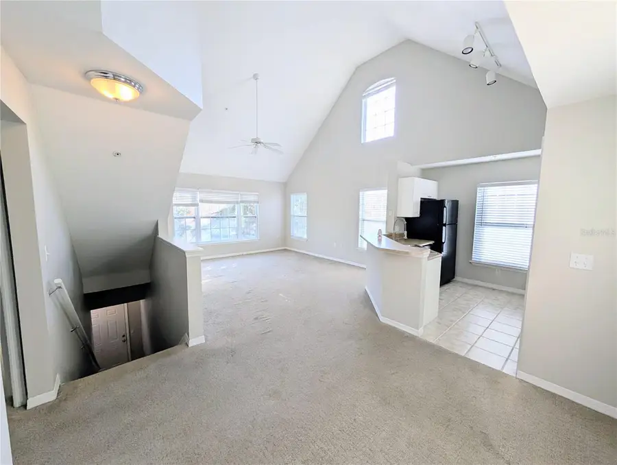 5531 Rosehill Road #203, Sarasota, FL 34233 - Image #2