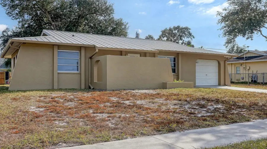 2637 Java Plum Avenue, Sarasota, FL 34232 - Image #3