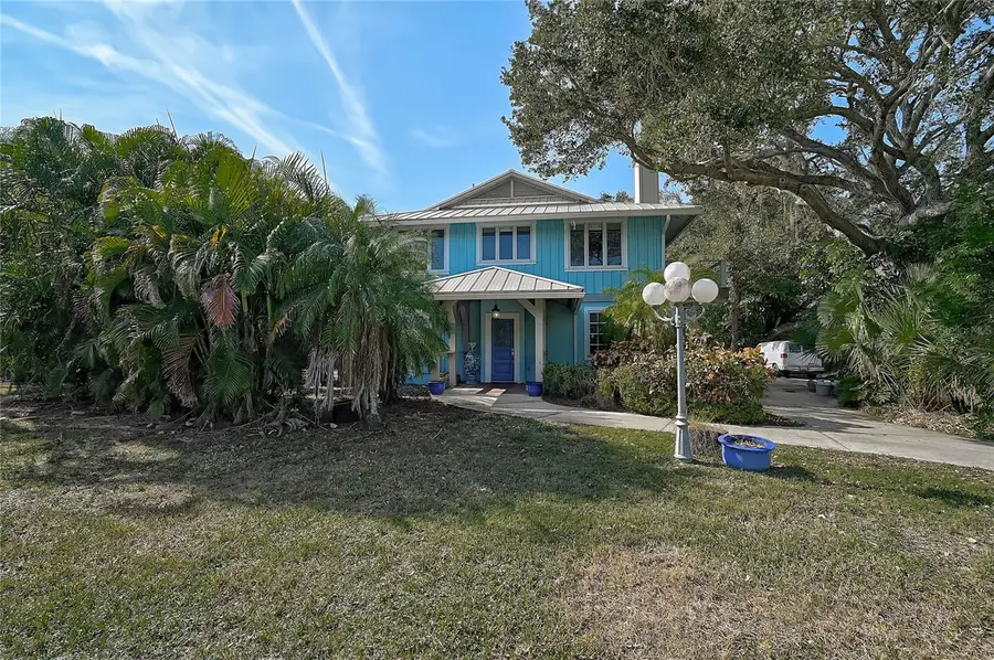 678 Faith Avenue, Osprey, FL 34229 - Image #2
