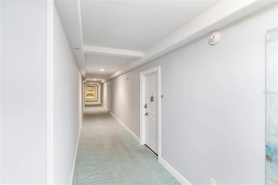 1212 Benjamin Franklin Drive #206, Sarasota, FL 34236 - Image #2