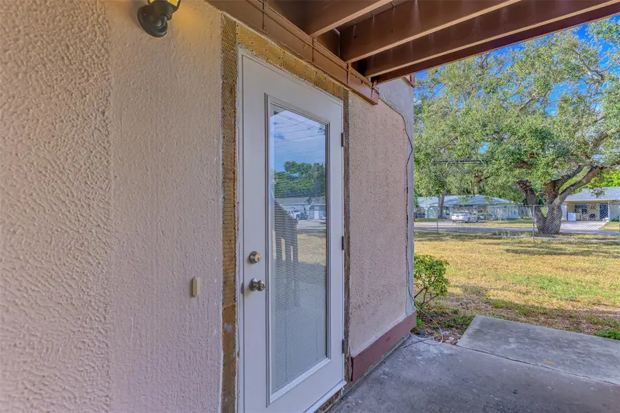 5026 Water Oak Drive #102, Bradenton, FL 34207 - Image #2