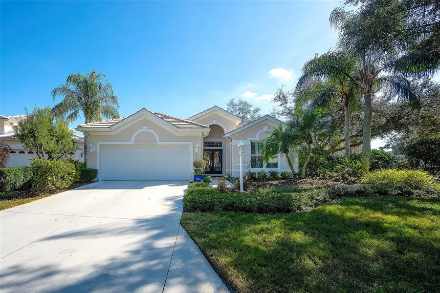 8459 Idlewood Court, Lakewood Ranch, FL 34202 - Image #2