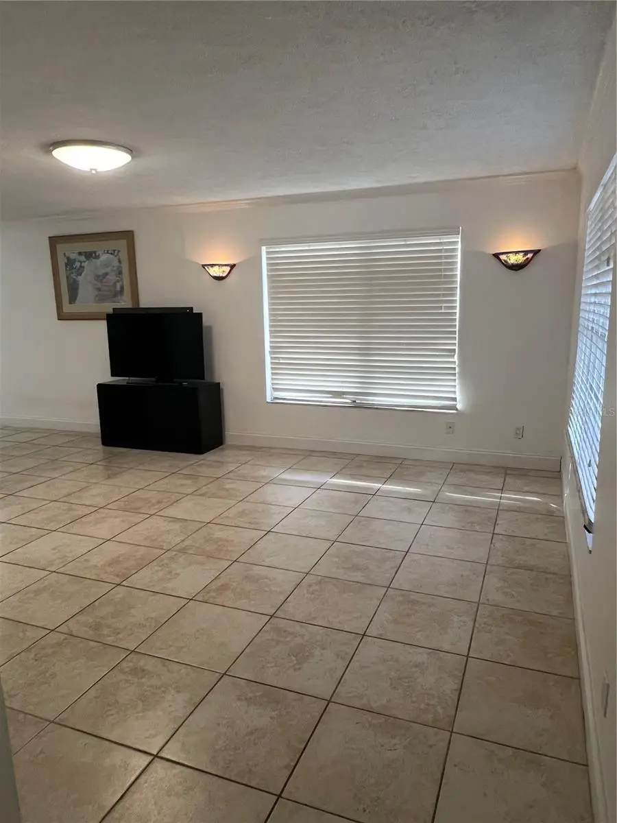 218 Amherst Avenue #85, Sarasota, FL 34232 - Image #2