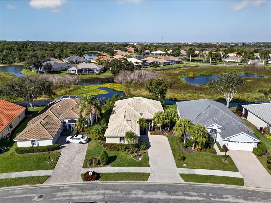 5121 Flagstone Drive, Sarasota, FL 34238 - Image #2