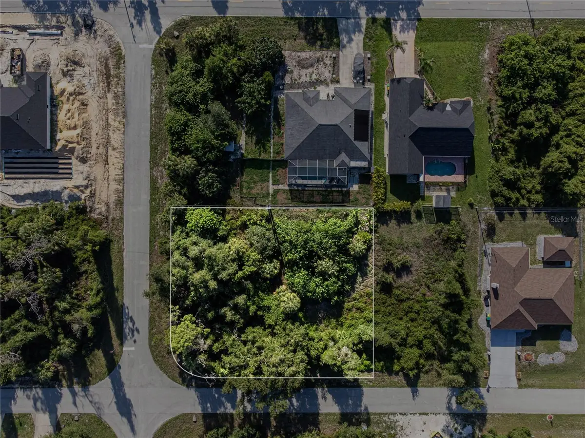 17221 Nixon Avenue, Port Charlotte, FL 33948 - Image #1