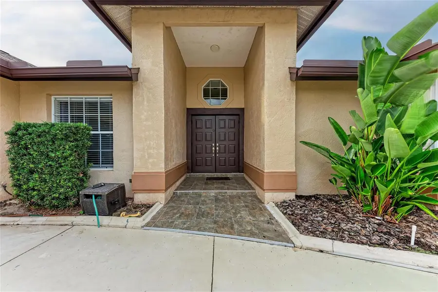 4906 Peridia Boulevard E, Bradenton, FL 34203 - Image #3