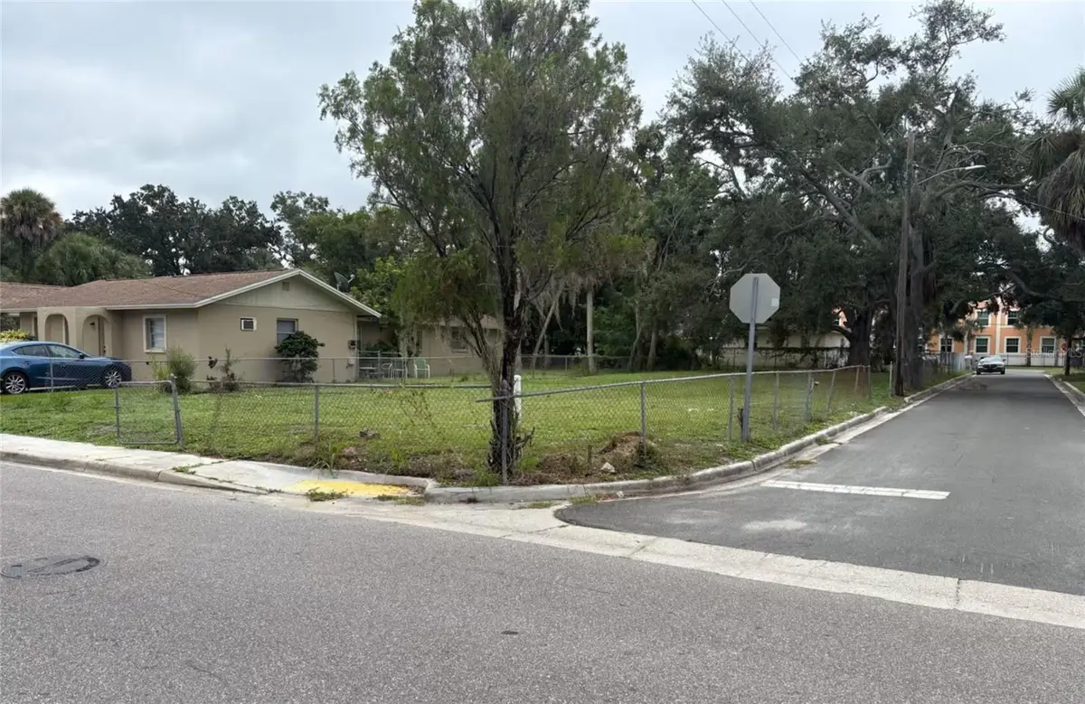 1626 22nd Street, Sarasota, FL 34234 - Image #1