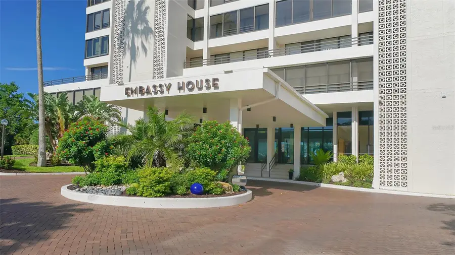 770 S Palm Avenue #704, Sarasota, FL 34236 - Image #2