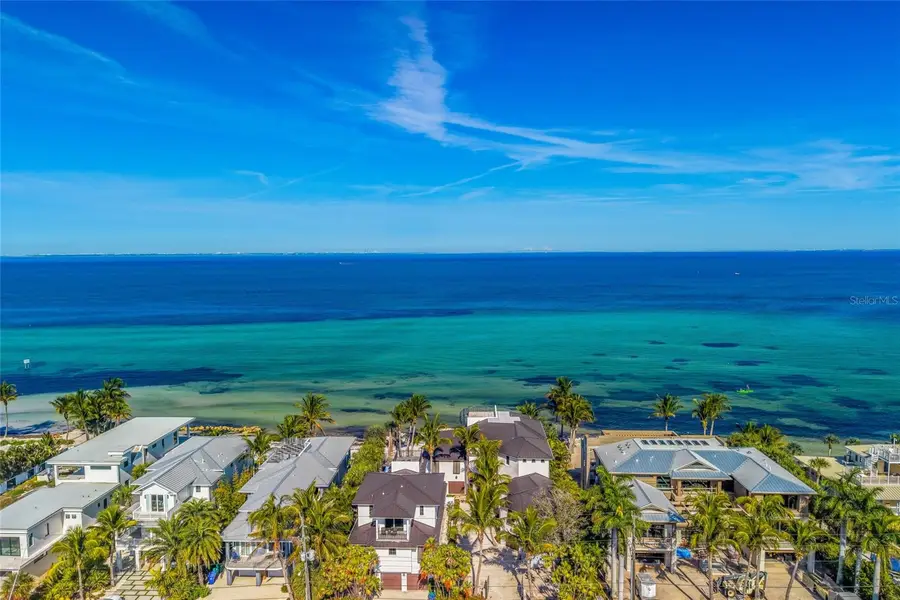 832 S Bay Boulevard #A & B, Anna Maria, FL 34216 - Image #2