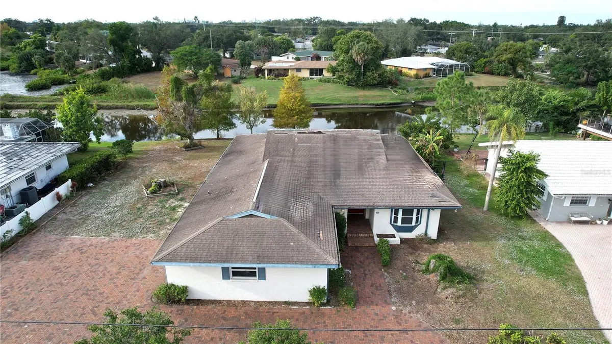 3016 Tanglewood Drive, Sarasota, FL 34239 - Image #1