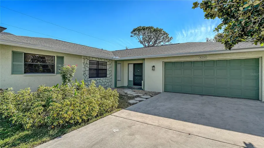 4250 Shamrock Drive, Venice, FL 34293 - Image #3