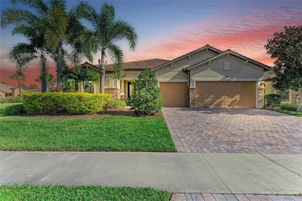 6925 Chester Trail, Bradenton, FL 34202 - Image #1