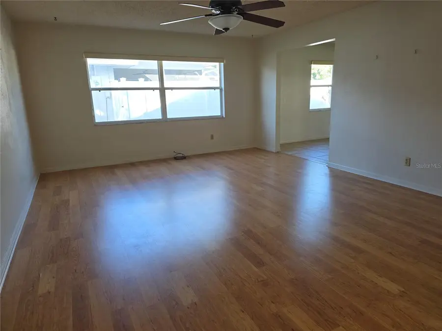 915 60th St W, Bradenton, FL 34209 - Image #3