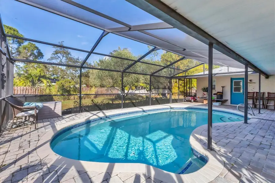 1819 Mova Street, Sarasota, FL 34231 - Image #2