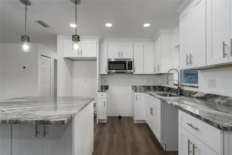 305 19th Street East, Bradenton, FL 34208 - Image #3