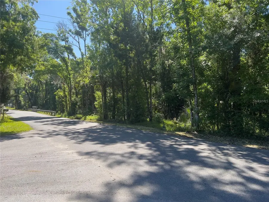 450 NW Crystal Street, Crystal River, FL 34428 - Image #3