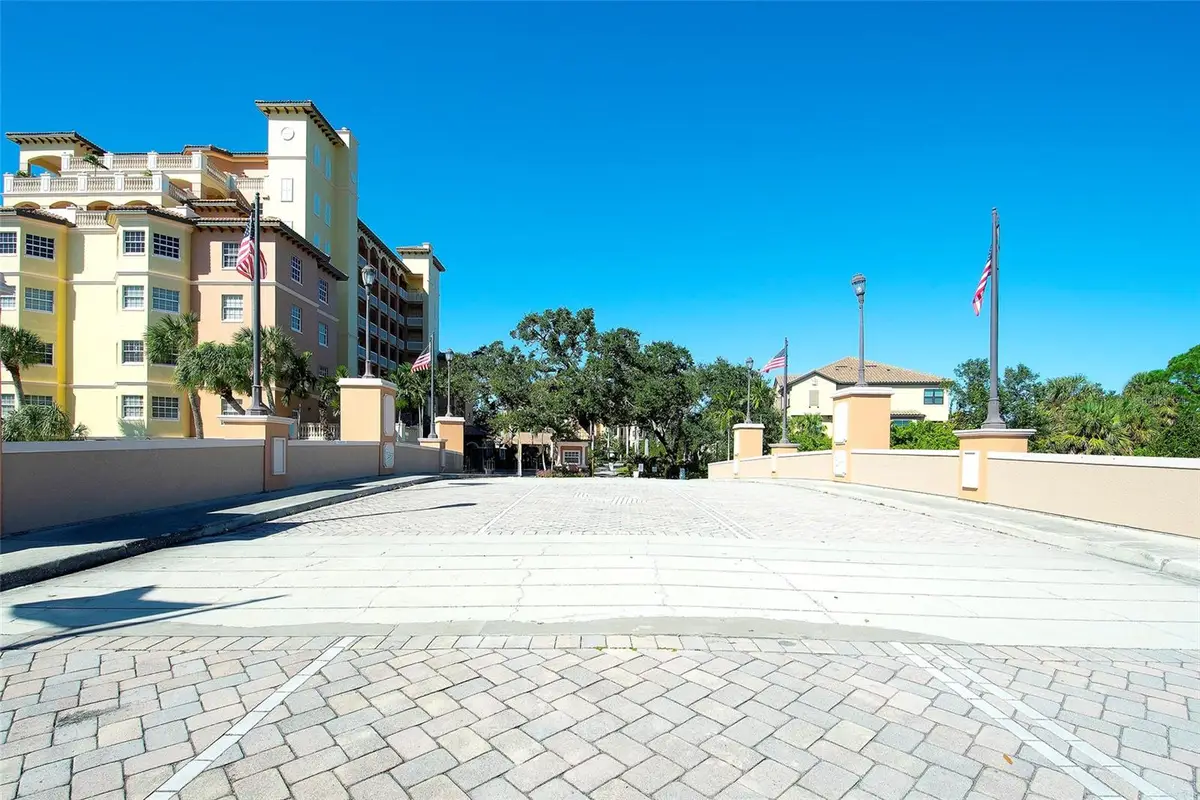 1921 Monte Carlo Drive #603, Sarasota, FL 34231 - Image #1