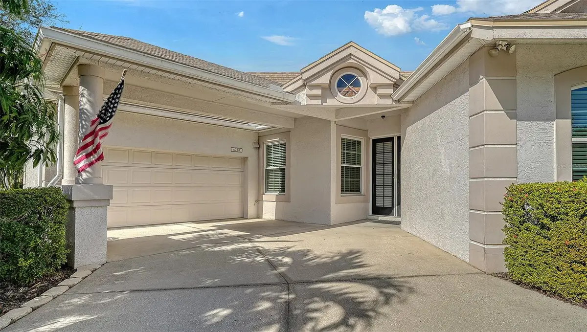 4707 Clipper Drive, Bradenton, FL 34208 - Image #1