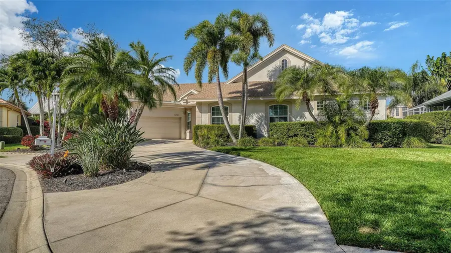 4707 Clipper Drive, Bradenton, FL 34208 - Image #2