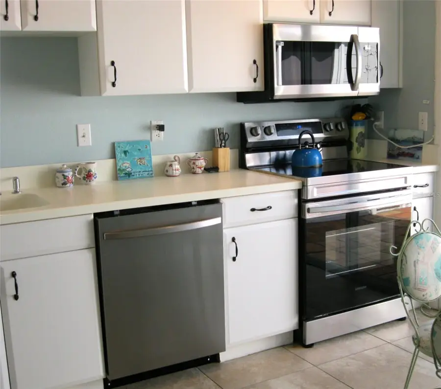 919 Waterside Lane, Bradenton, FL 34209 - #3