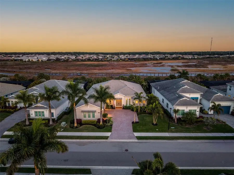 8280 Redonda Loop, Lakewood Ranch, FL 34202 - Image #2