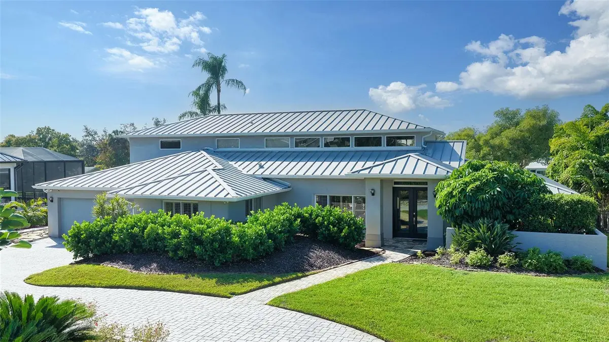 7430 Cove Terrace, Sarasota, FL 34231 - Image #1