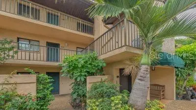 5569 Ashton Lake Drive #5569, SARASOTA, FL 34231