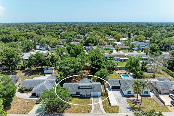 2660 Davis Boulevard, SARASOTA, FL 34237