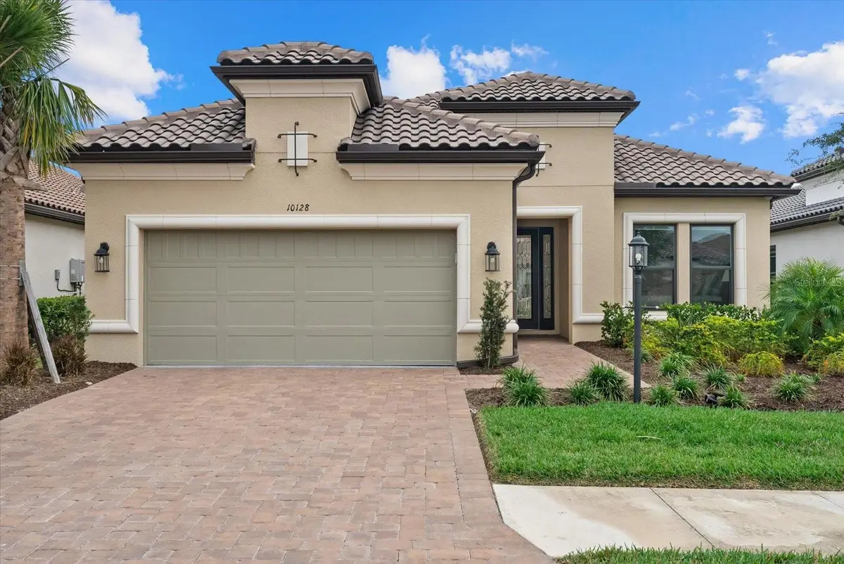 10128 Morning Mist Lane, Sarasota, FL 34241 - Image #1