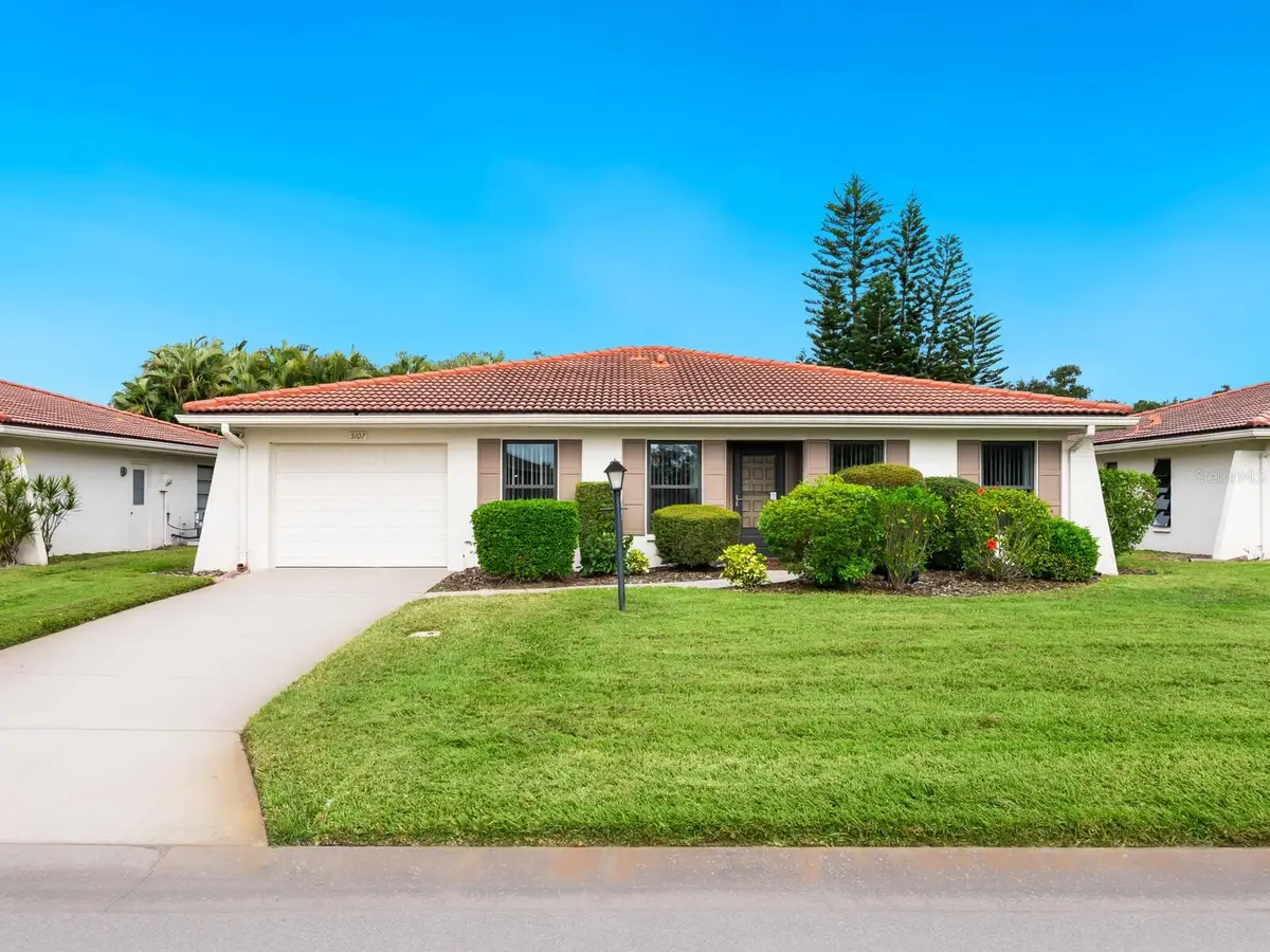 5107 Greencroft Road #23, Sarasota, FL 34235 - Image #1