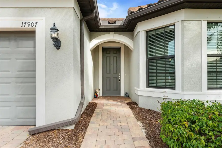 17907 Eastbrook Terrace, Bradenton, FL 34202 - Image #2